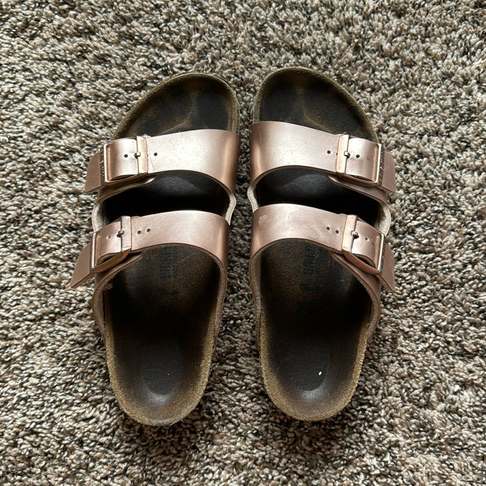 Girls Birkenstocks size 34 EU